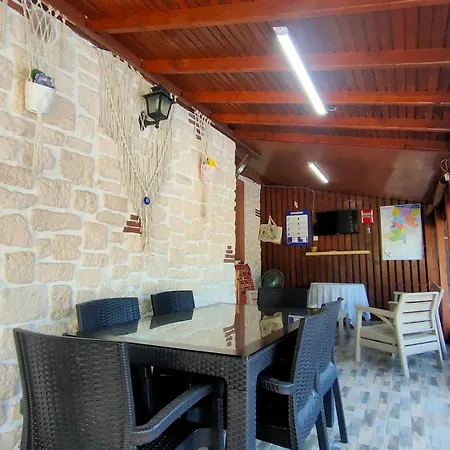 Yildiz Family Village House -isitmali Havuzlu *